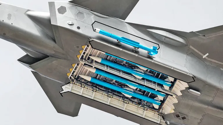 stealthy internal weapons bay